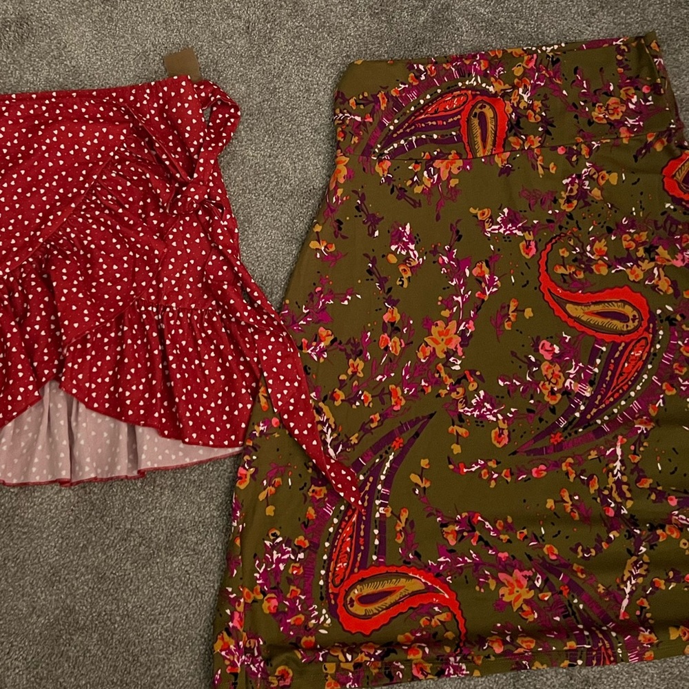 Lula Roe Green Floral Midi Skirt